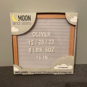 Letterboard with Character Set